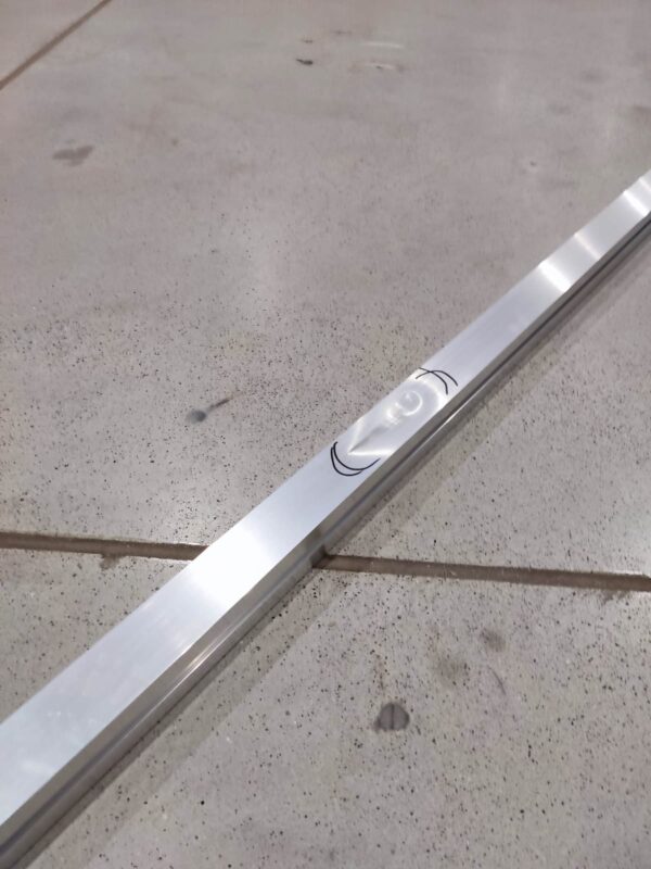 F806 Mounting Rail 40X40, 4840mm / OUTLET